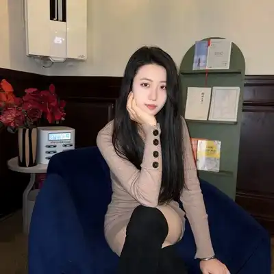 秦浩巧